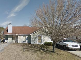 5230 Scarsdale Dr APT B, North Charleston, SC 29418