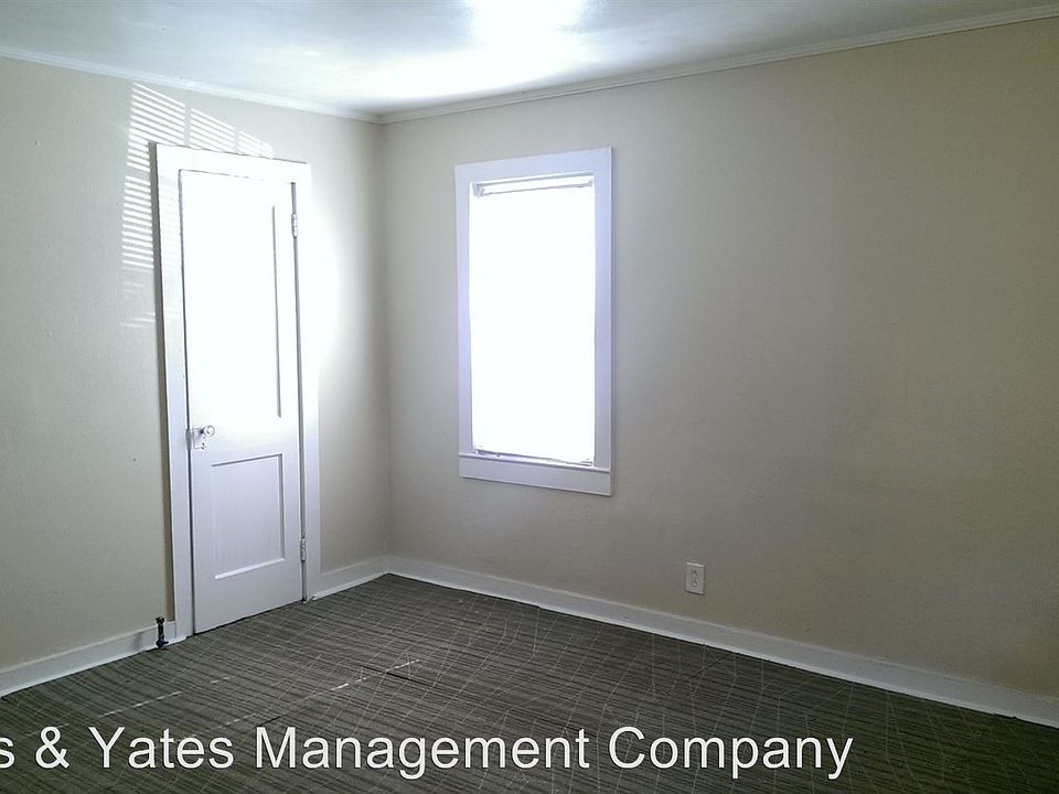 2nd image of 409 E Bacon St