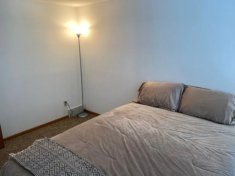 307 S Vine Ave — Photo 28