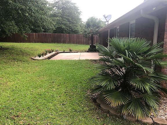 3rd image of 2710 Navigator Cir
