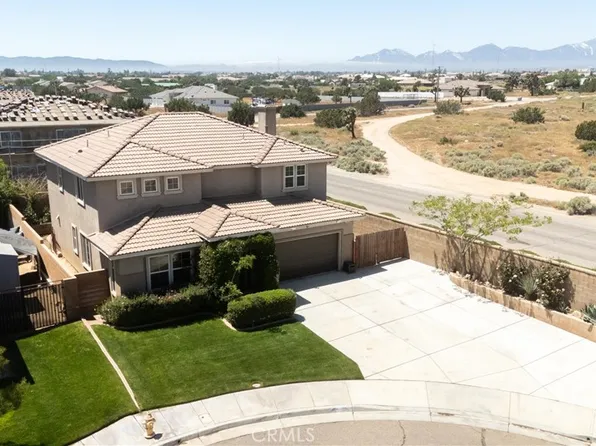 12901 La Costa Ct, Hesperia, CA 92344