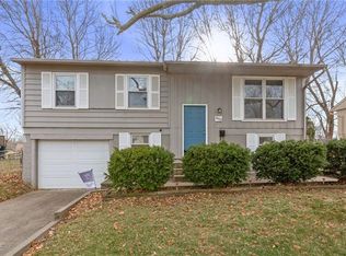 18903 E Susquehanna Rdg, Independence, MO 64056