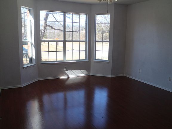 3rd image of 7023 Greenspoint Dr #7023