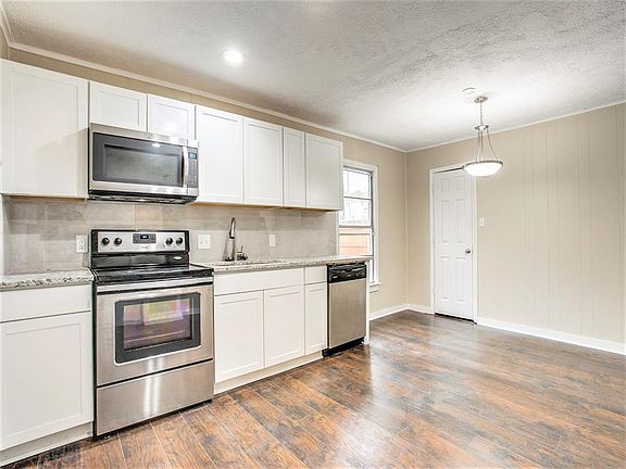 5th image of 1505 Avenue E