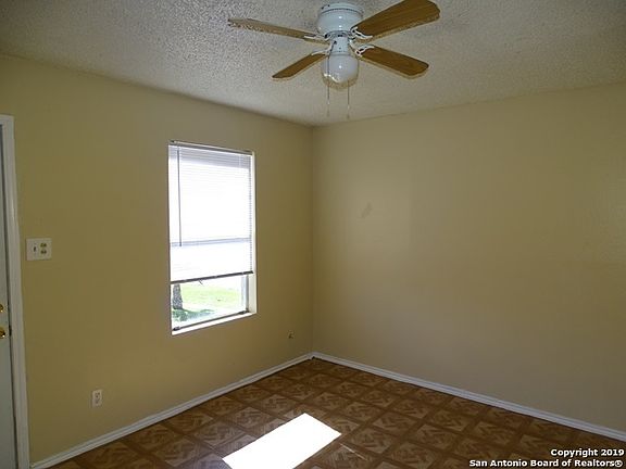 5th image of 1051 Gillette Blvd APT 102
