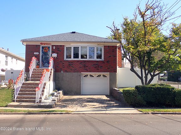 2nd image of 158 Vineland Ave
