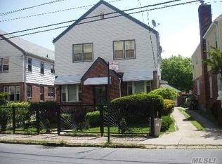 320 Beach 19th St, Far Rockaway, NY 11691