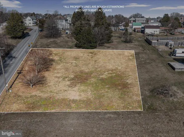 Mill St #64, Stewartstown, PA 17363