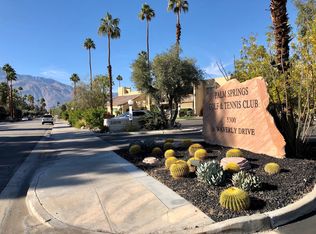5300 E Waverly Dr APT J2, Palm Springs, CA 92264
