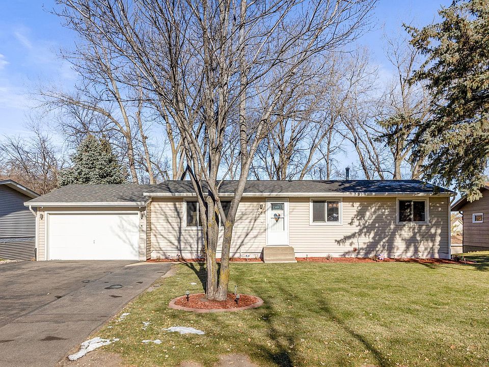 1st image of 284 Highwood Dr