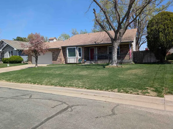 208 N Winterset St, Wichita, KS 67212
