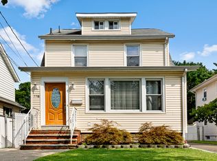 778 6th St, Lyndhurst, NJ 07071