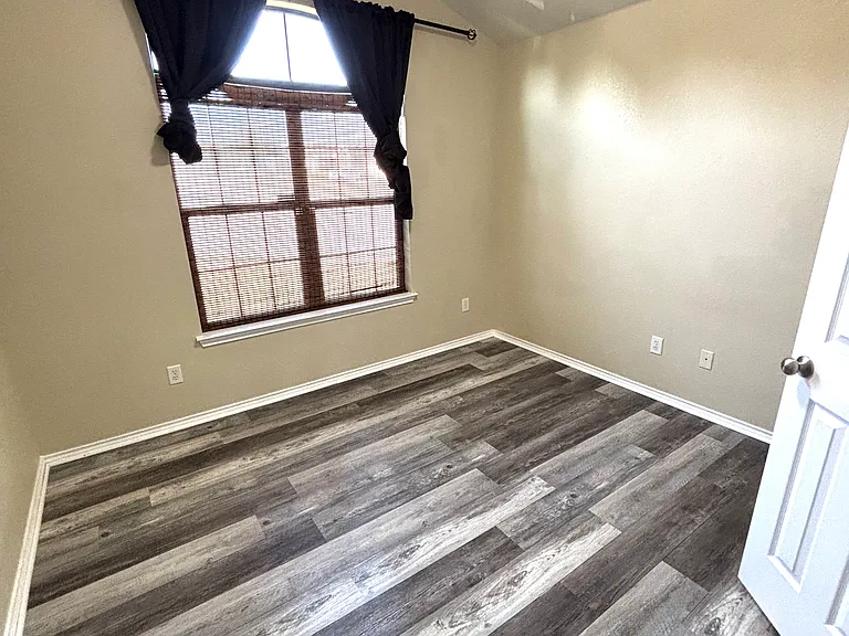 1205 Marlee Cir — Photo 19