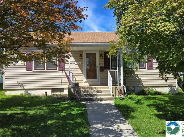2108 Columbia Ave, Whitehall, PA 18052