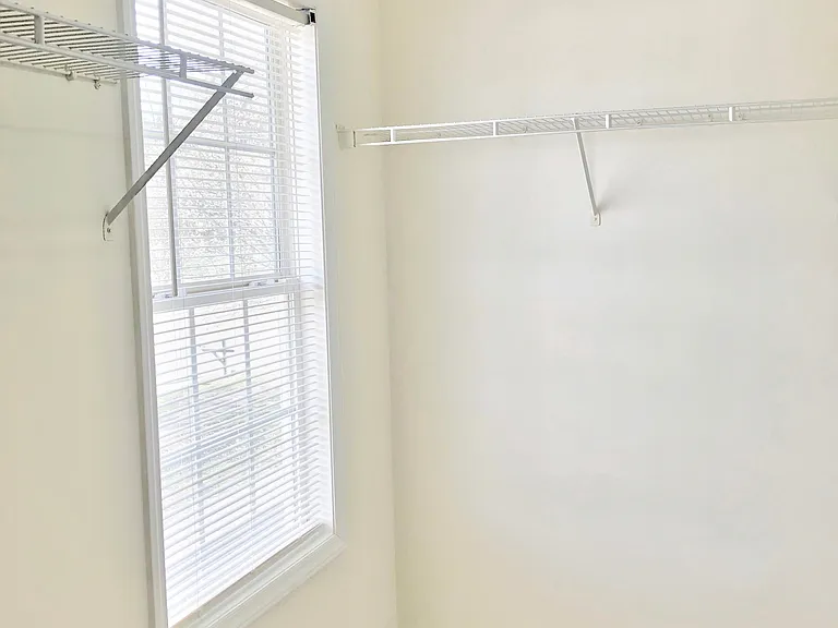 2707 Stadium Dr — Photo 12