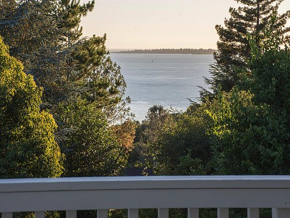 2nd image of 2036 Crest Mar Cir