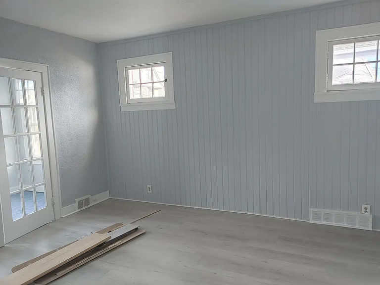 15 N Central Ave #1 — Photo 4