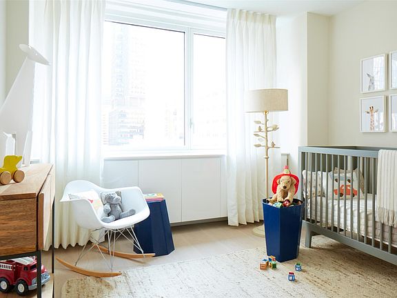 3rd image of 301 W 53rd St APT 6F