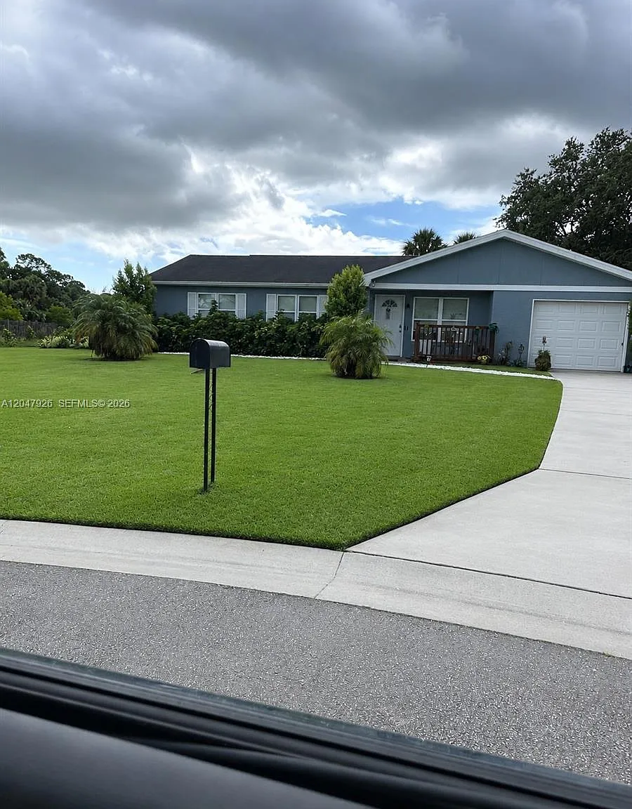 Port St Lucie Section 50 — Photo 1