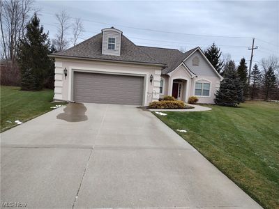 110 Gentry Ct, Chardon, OH, 44024