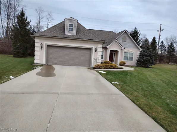 110 Gentry Ct, Chardon, OH 44024