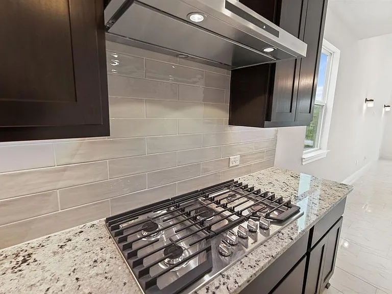 1045 Villa Rialto Vw — Photo 12