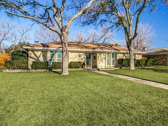 7_1517-glenwick-dr-plano-tx-High-Res-2.jpg