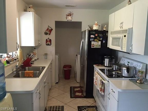 5th image of 3790 22nd Ave NE