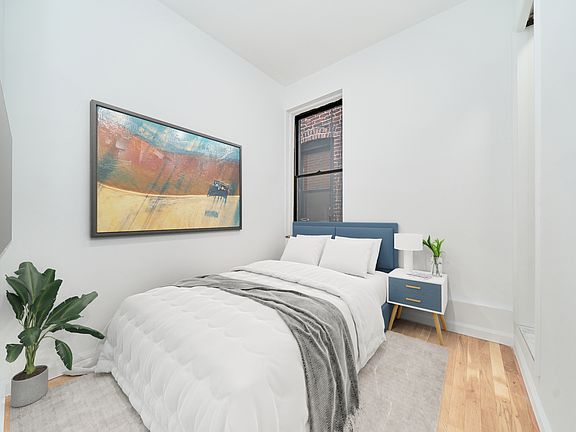 3rd image of 109 Ludlow St #24A