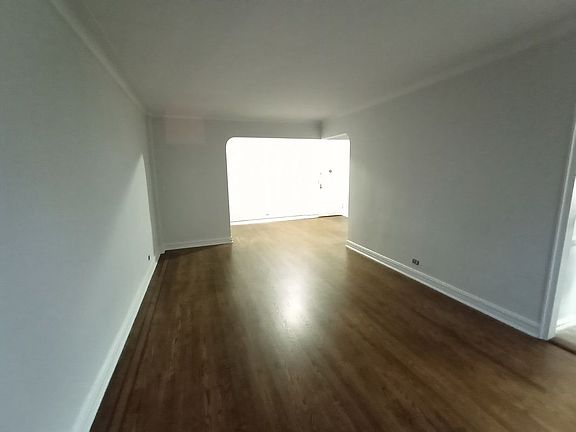 5th image of 70-11 108th St #5H
