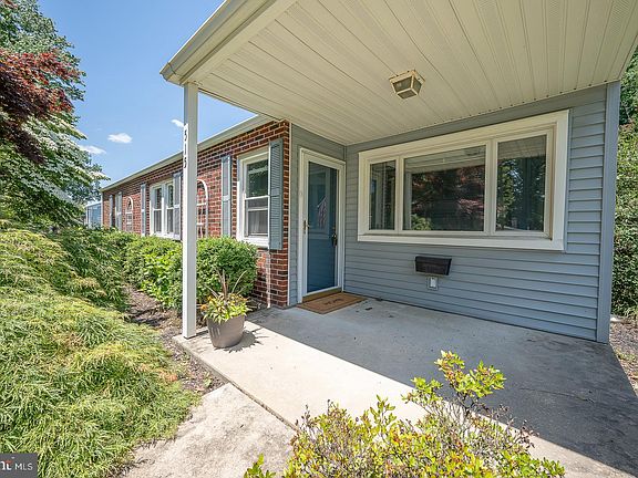 3rd image of 515 Quigley Ave