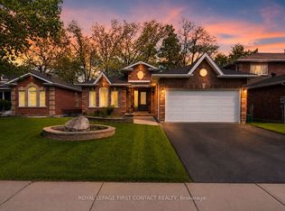340 Livingstone St W, Barrie, ON L4N 7C5