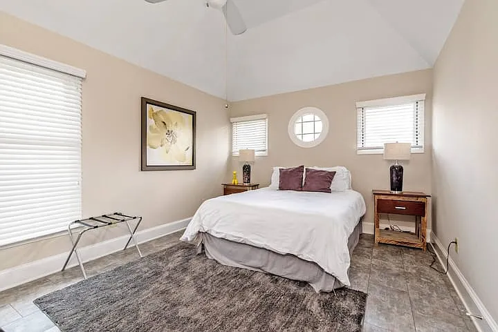1100 Greenleaf Ave #C — Photo 14