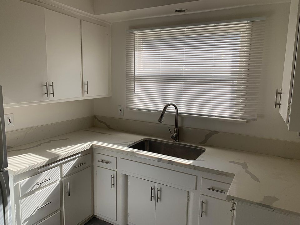 1st image of 4520 Clinton St APT 205