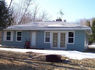 4209 Rainbow End Trl, Indian River, MI 49749