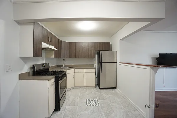 Rented by Rennit Inc. | media 4