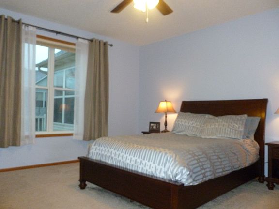 3rd image of 847 Woodduck Dr