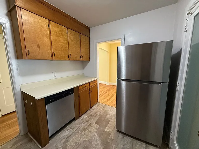 5 Warlick St — Photo 3