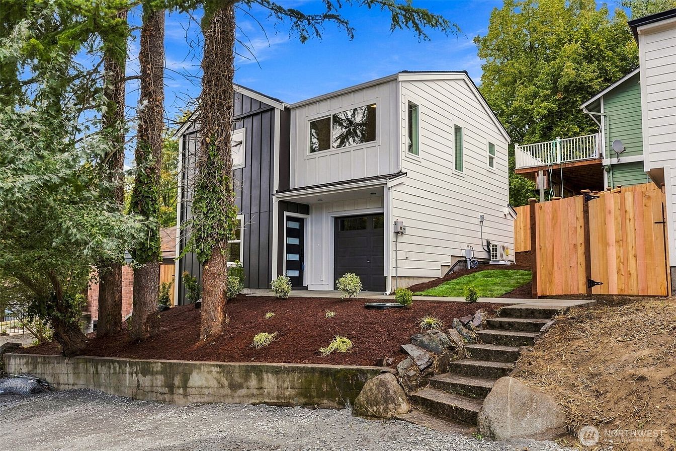 1st image of 10514 Ninth Avenue NE