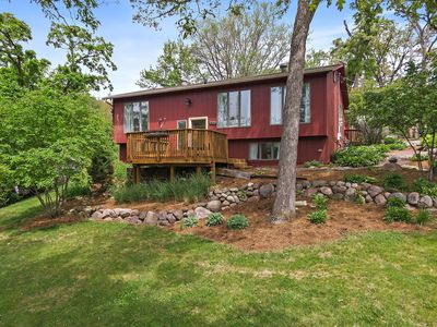 543 Blackhawk Dr, Lake In The Hills, IL, 60156