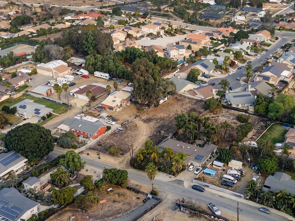 2nd image of 0 Roadrunner Rd Lot 3