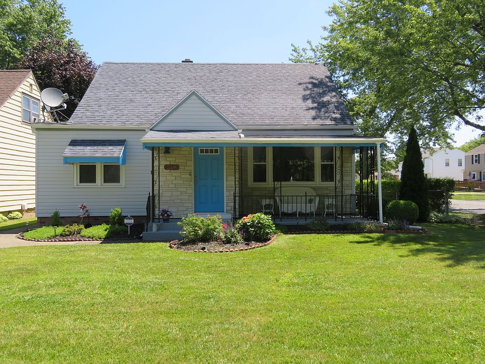 1st image of 348 Brookside Dr