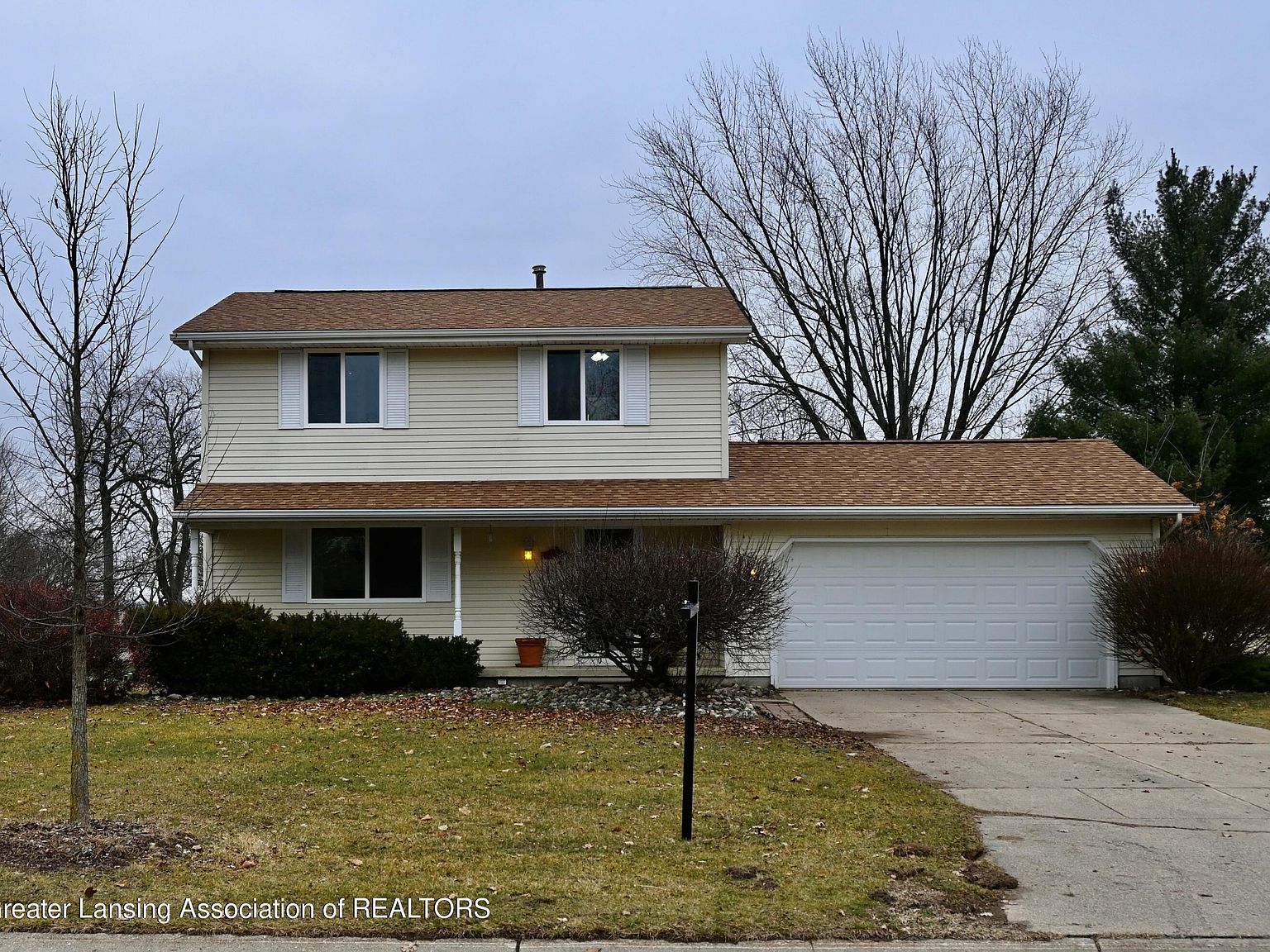 345 Nutmeg Dr, Dimondale, MI 48821 Zillow