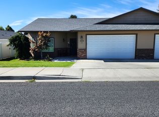 220 S 66th Ave #1, Yakima, WA 98908