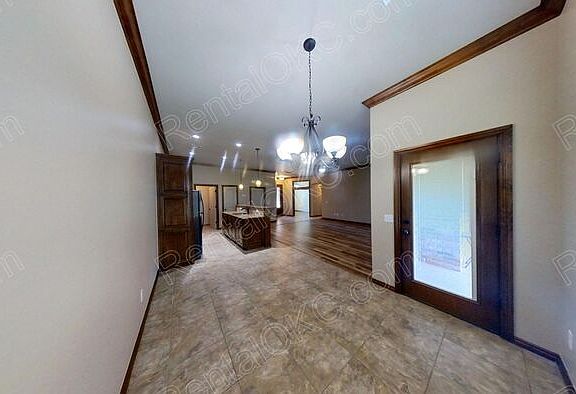 2nd image of 12200 Chesterfield Ln