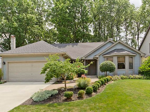 3rd image of 2435 Shroton Ct