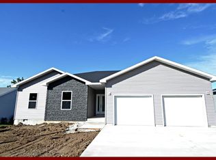 507 Pear Tree Ln, Kirksville, MO 63501