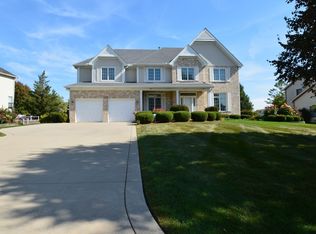 1475 Falcon Ln, Hoffman Estates, IL 60192