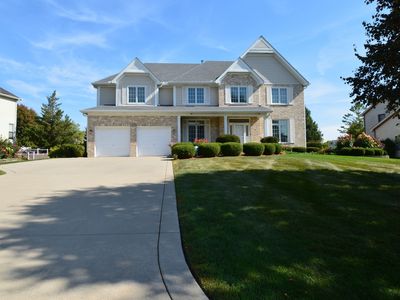 1475 Falcon Ln, Hoffman Estates, IL, 60192