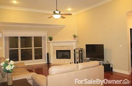 Livingroom
						:
						Brazil cherry hardwood floors in all living areas with 10' ceilings